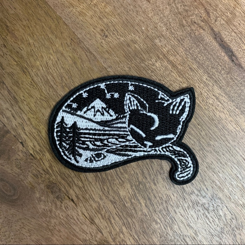 Black cat iron on patch